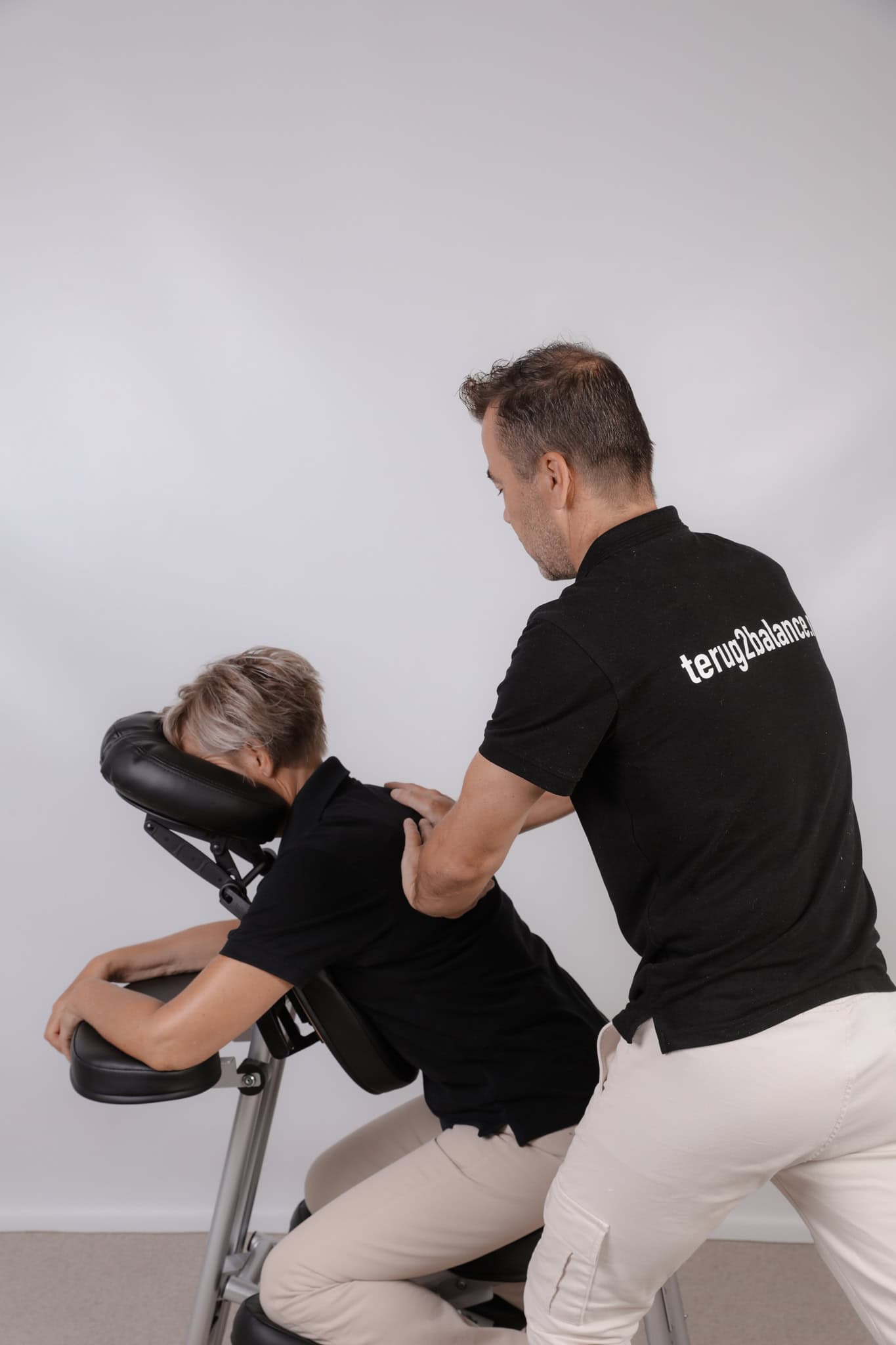 6M2A6693klein-107 Stoelmassage